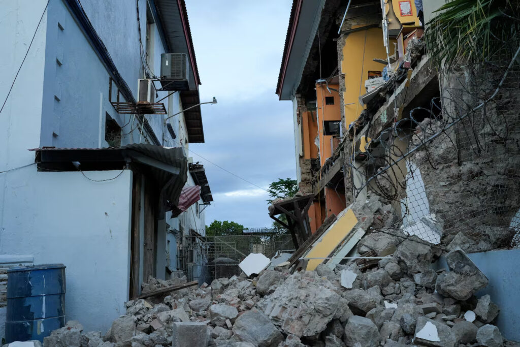 el-fuerte-sismo-afecto-a-nueve-provincias-de-panama-y-obligo-a-las-autoridades-a-desplegar-operativos-de-emergencia-foto-reutersenea-lebrun-KF6SUNWMDAHRXROH6GY7TK7IOE