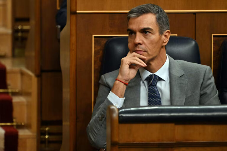 el-presidente-del-gobierno-de-espana-pedro-NBW3H3BH7RHUJGXKI2QBIVDHH4
